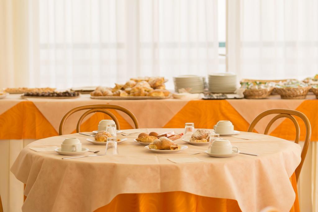 Hotel Monaco - Parcheggio Incluso Min 2 Gg